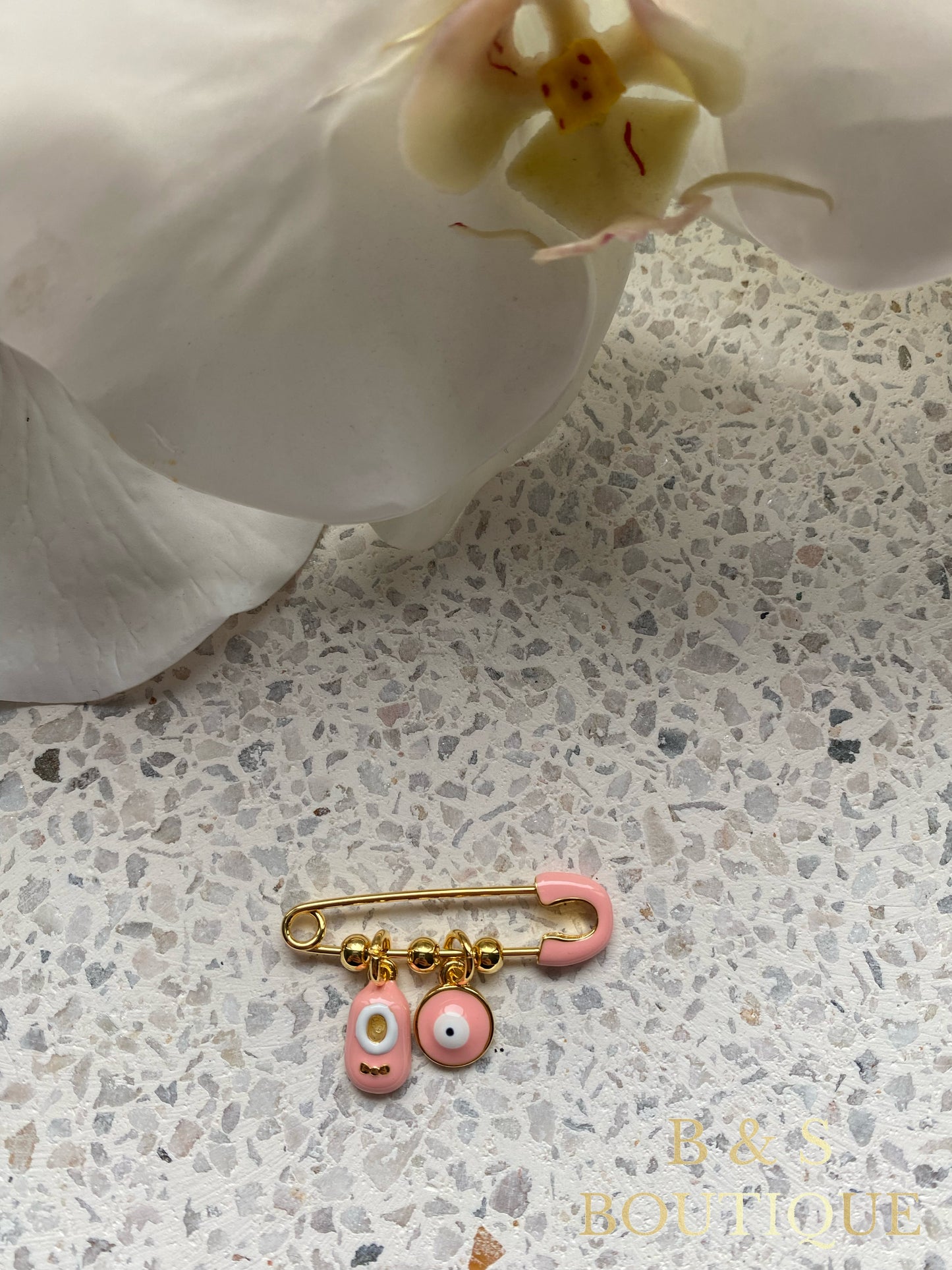 Protection Baby Pin